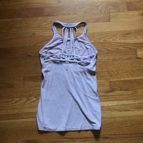 Lululemon workout tank top - Picture 2 of 3